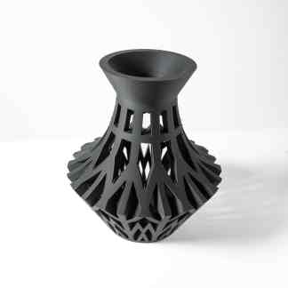 3D printed black lattice vase showcasing innovative design and craftsmanship.