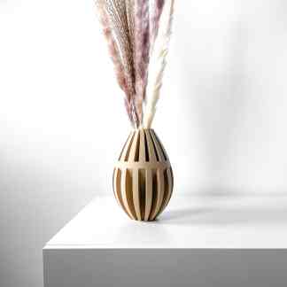 Stylish 3D printed flower vase with dried pampas grass, ideal for modern home decoration.