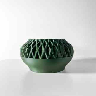 3D printed green vase with detailed geometric lattice pattern, ideal for modern interior decoration.
