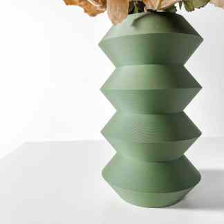 Vibrant green 3D printed vase showcasing modern design and artistic craftsmanship.