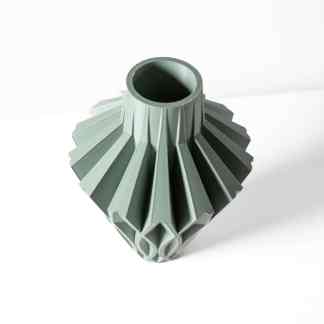 Detailed 3D printed turbine component showcasing intricate design and precision.