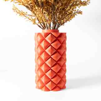 Colorful 3D-printed pineapple-shaped vase with textured geometric surface for stylish home decor.