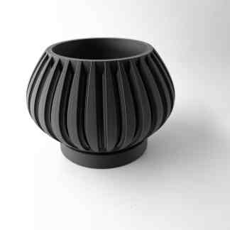 Black 3D printed vase with ribbed design, created by AM Square 3D for decorative use.