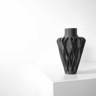 High-quality black 3D printed vase showcasing intricate geometric design, perfect for modern interior decoration.