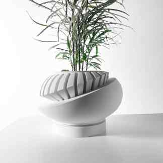 3D printed plant pot with contemporary geometric design, highlighting advanced 3D printing craftsmanship.