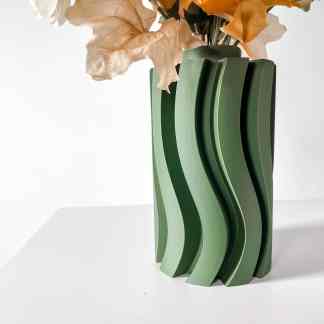 Sleek green 3D printed vase perfect for stylish home decor and modern interior accents.