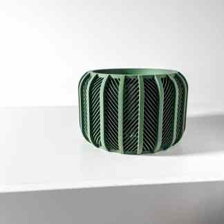 Detailed 3D printed geometric sculpture with intricate lattice pattern, crafted by AM Square 3D.