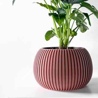 3D printed flower pot with ribbed exterior, perfect for modern home decor and indoor plants.