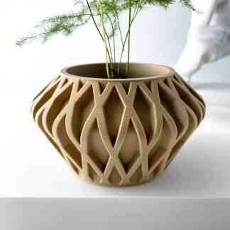 3D printed floral vase with complex geometric lattice pattern, perfect for modern home decor.