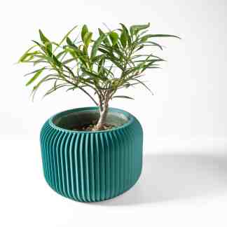3D printed plant pot with ribbed design, perfect for modern home decor and plant display.