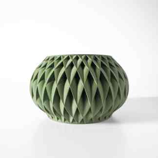 Detailed green geometric 3D-printed vase with intricate honeycomb pattern, ideal for modern home decor.