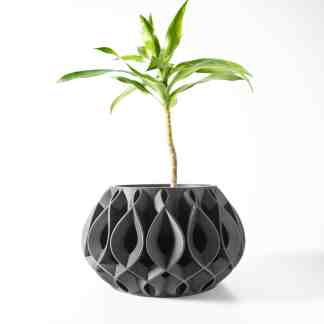 3D printed decorative plant pot showcasing advanced additive manufacturing technology.